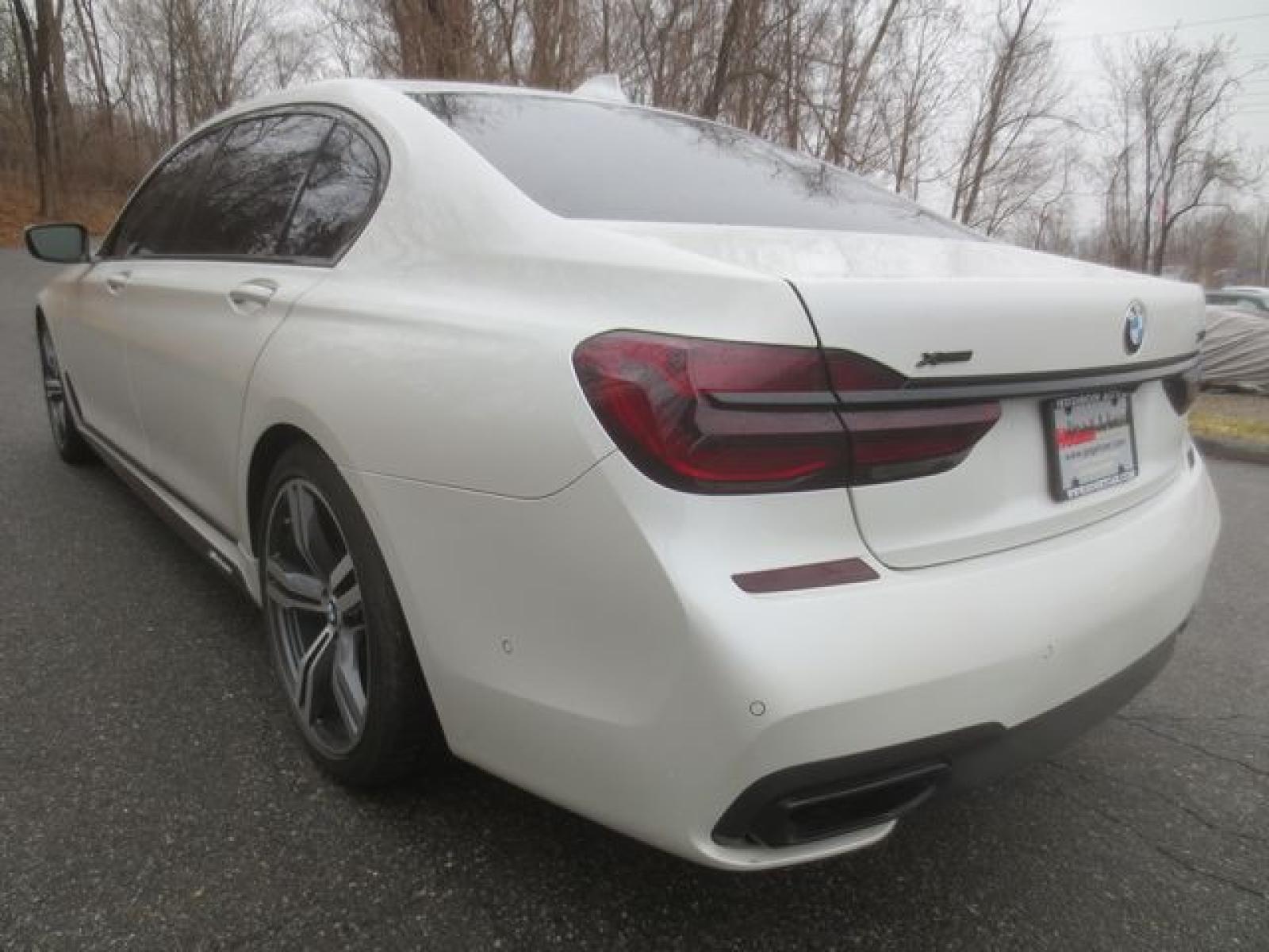 2016 White /Brown BMW 7-Series 750i xDrive (WBA7F2C5XGG) with an 4.4L V8 DOHC 32V engine, 8A transmission, located at 270 US Route 6, Mahopac, NY, 10541, (845) 621-0895, 41.349022, -73.755280 - Photo #4