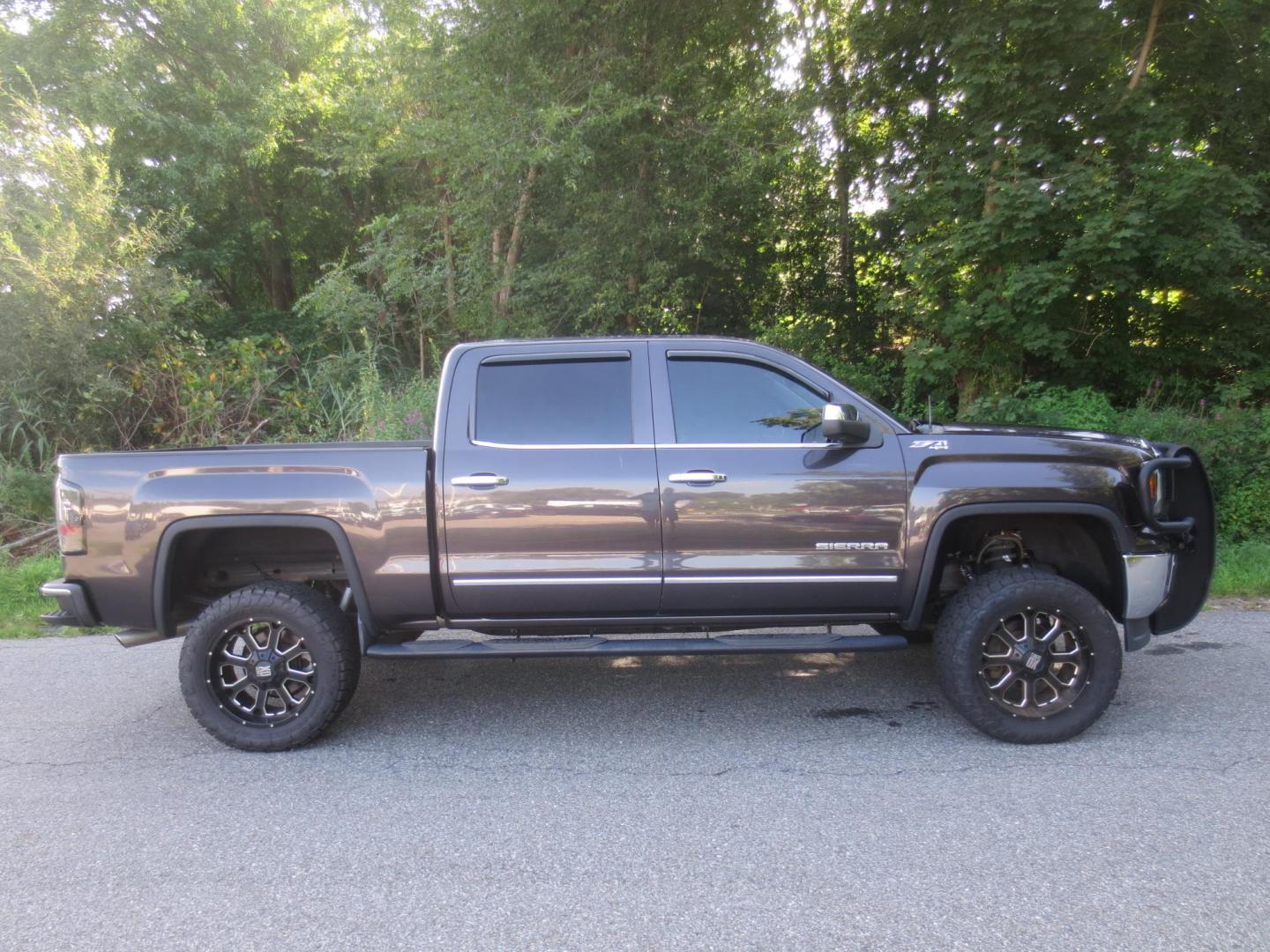 2014 Gray /Tan GMC Sierra 1500 SLT Crew Cab 4WD (3GTU2VEC8EG) with an 5.3L V8 OHV 16V engine, 6-Speed Automatic transmission, located at 270 US Route 6, Mahopac, NY, 10541, (845) 621-0895, 41.349022, -73.755280 - Photo#10