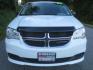 2016 White /Black Dodge Grand Caravan SE (2C4RDGBG5GR) with an 3.6 liter V-6 engine, Automatic transmission, located at 270 US Route 6, Mahopac, NY, 10541, (845) 621-0895, 41.349022, -73.755280 - Photo#2