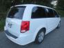 2016 White /Black Dodge Grand Caravan SE (2C4RDGBG5GR) with an 3.6 liter V-6 engine, Automatic transmission, located at 270 US Route 6, Mahopac, NY, 10541, (845) 621-0895, 41.349022, -73.755280 - Photo#3