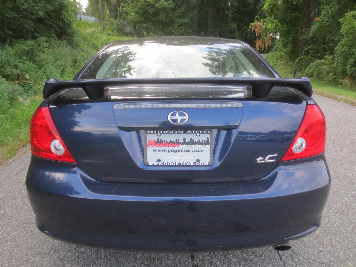 2006 Blue /Black Scion tC Sport Coupe (JTKDE177660) with an 2.4L L4 DOHC 16V engine, 5speed manual transmission, located at 270 US Route 6, Mahopac, NY, 10541, (845) 621-0895, 41.349022, -73.755280 - Photo#5