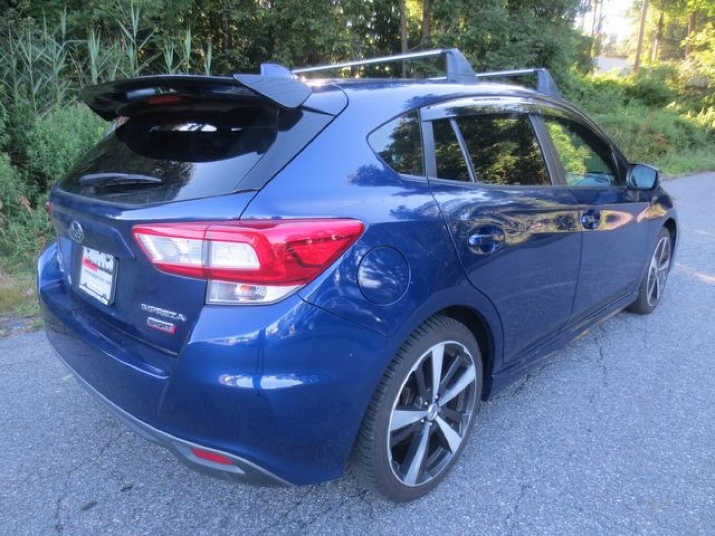 2018 Subaru Impreza 2.0i Sport 5M 5-Door (4S3GTAK61J1) with an 2.0L H4 DOHC 16V engine, 5 Speed Manual transmission, located at 270 US Route 6, Mahopac, NY, 10541, (845) 621-0895, 41.349022, -73.755280 - Photo#3