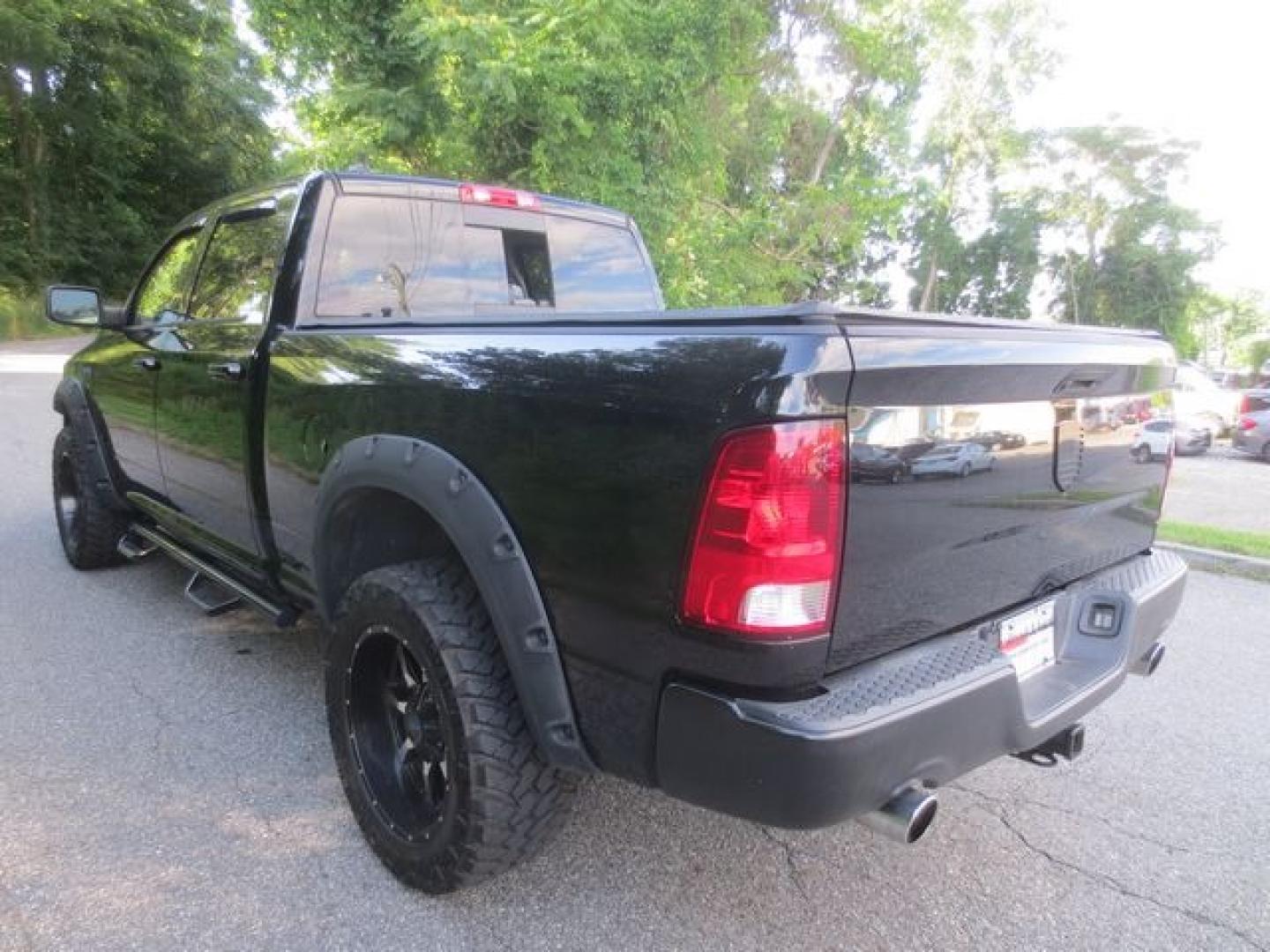 2014 Black /Black RAM 1500 BIG HORN (1C6RR7TTXES) with an 5.7L V8 OHV 16V engine, 6-Speed Automatic transmission, located at 270 US Route 6, Mahopac, NY, 10541, (845) 621-0895, 41.349022, -73.755280 - Photo#4