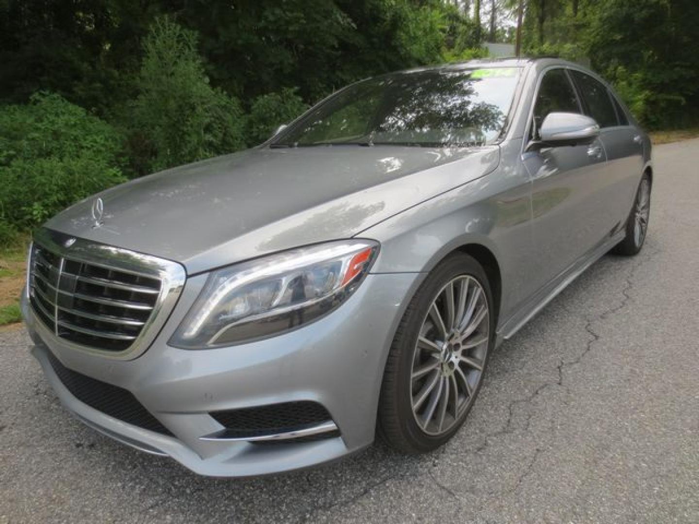 2014 Gray /Saddle Mercedes-Benz S-Class S550 4MATIC (WDDUG8FB6EA) with an 4.7L V8 DOHC 24V engine, 7-Speed Automatic transmission, located at 270 US Route 6, Mahopac, NY, 10541, (845) 621-0895, 41.349022, -73.755280 - Photo#0