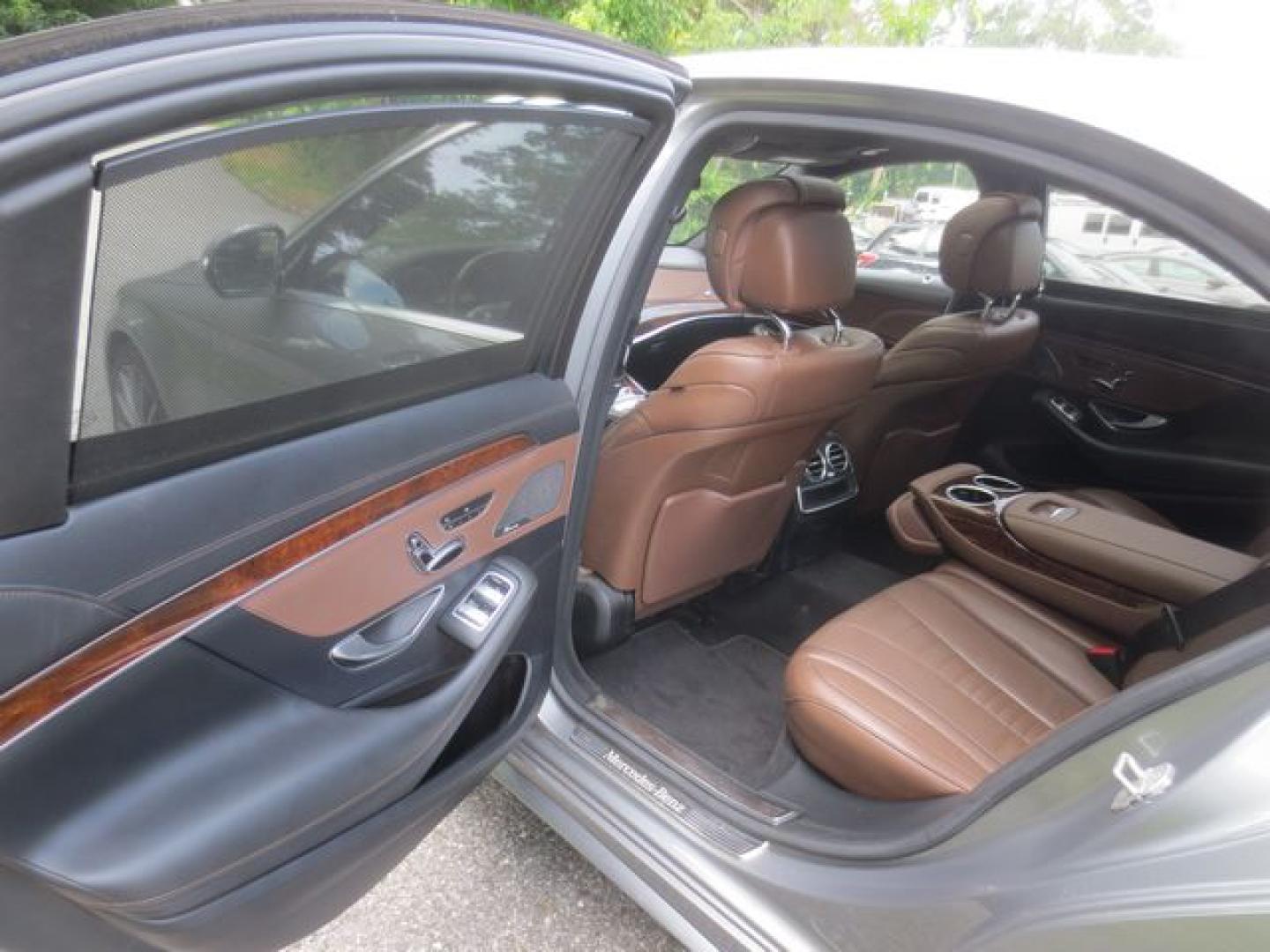 2014 Gray /Saddle Mercedes-Benz S-Class S550 4MATIC (WDDUG8FB6EA) with an 4.7L V8 DOHC 24V engine, 7-Speed Automatic transmission, located at 270 US Route 6, Mahopac, NY, 10541, (845) 621-0895, 41.349022, -73.755280 - Photo#9