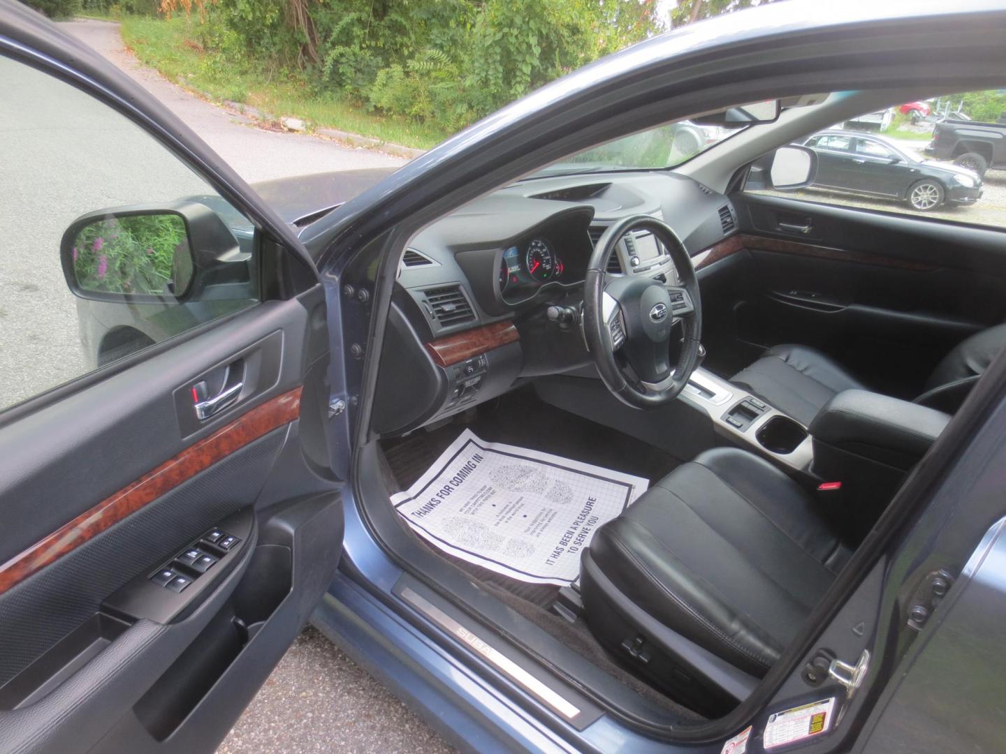 2013 /Black Subaru Legacy 3.6R Limited (4S3BMDK69D2) with an 3.6L H6 DOHC 24V engine, Automatic transmission, located at 270 US Route 6, Mahopac, NY, 10541, (845) 621-0895, 41.349022, -73.755280 - Photo#8