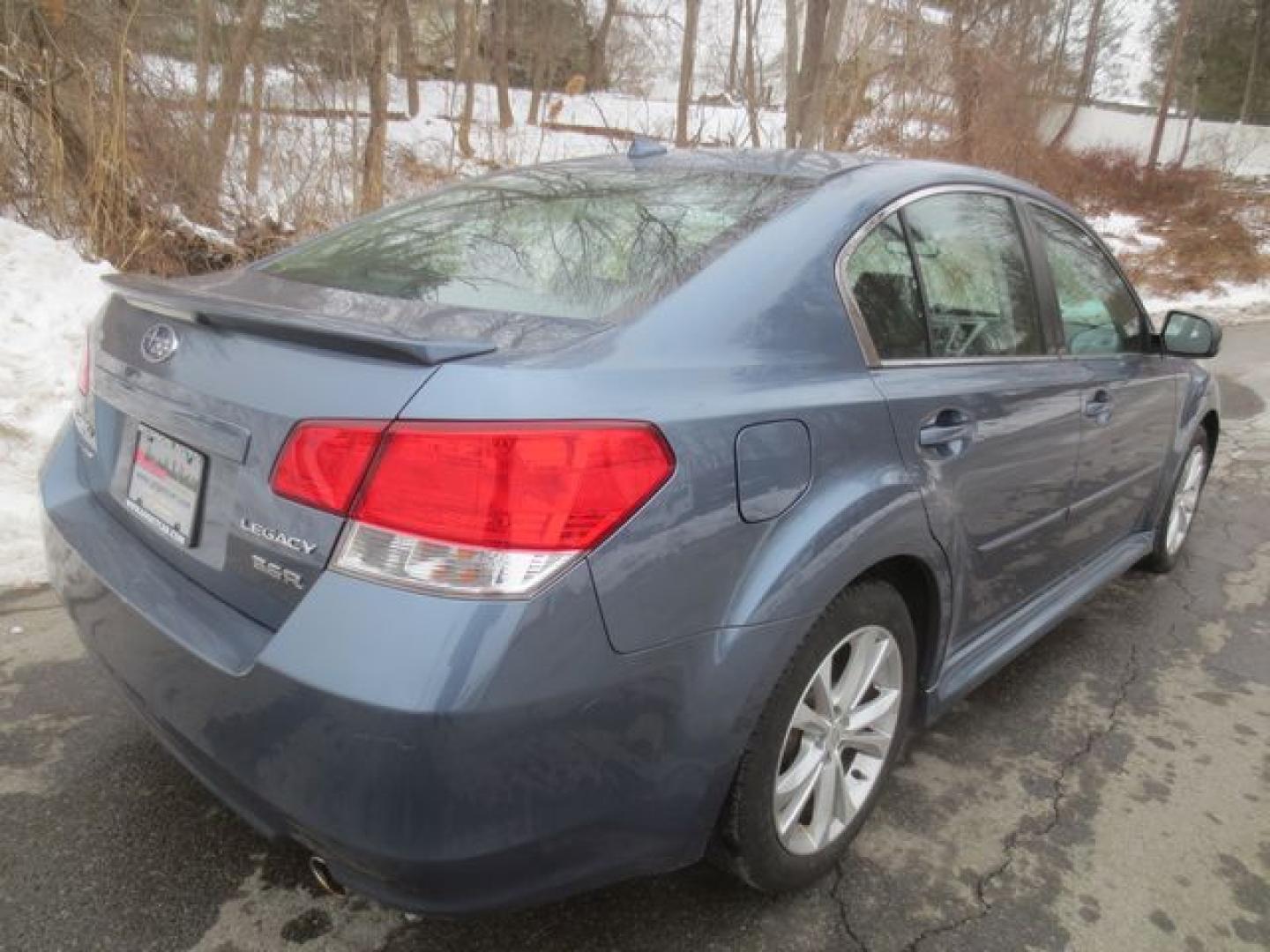 2013 /Black Subaru Legacy 3.6R Limited (4S3BMDK69D2) with an 3.6L H6 DOHC 24V engine, Automatic transmission, located at 270 US Route 6, Mahopac, NY, 10541, (845) 621-0895, 41.349022, -73.755280 - Photo#3