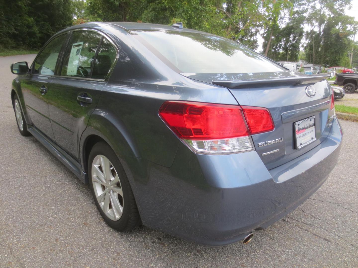 2013 /Black Subaru Legacy 3.6R Limited (4S3BMDK69D2) with an 3.6L H6 DOHC 24V engine, Automatic transmission, located at 270 US Route 6, Mahopac, NY, 10541, (845) 621-0895, 41.349022, -73.755280 - Photo#4