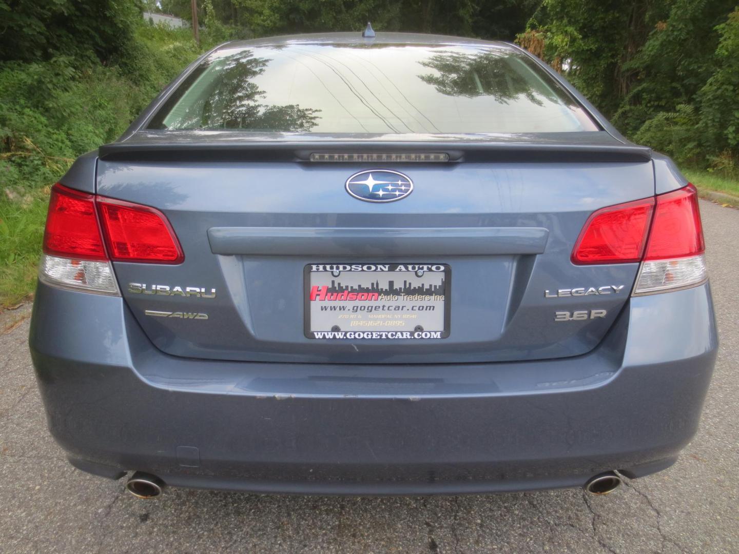 2013 /Black Subaru Legacy 3.6R Limited (4S3BMDK69D2) with an 3.6L H6 DOHC 24V engine, Automatic transmission, located at 270 US Route 6, Mahopac, NY, 10541, (845) 621-0895, 41.349022, -73.755280 - Photo#5