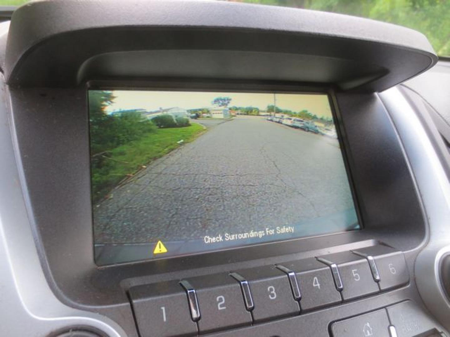 2014 Gray /Black Chevrolet Equinox 2LT (2GNFLGEK6E6) with an 2.4L L4 DOHC 16V FFV engine, 6-Speed Automatic transmission, located at 270 US Route 6, Mahopac, NY, 10541, (845) 621-0895, 41.349022, -73.755280 - Photo#9