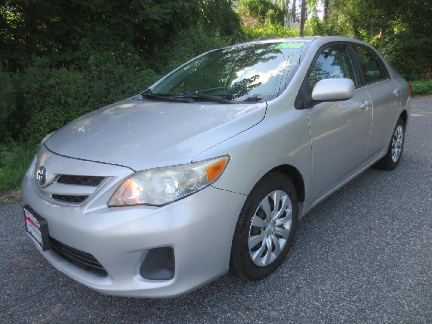 2012 Silver /Gray Toyota Corolla LE (2T1BU4EE8CC) with an 1.8L L4 DOHC 16V engine, Automatic transmission, located at 270 US Route 6, Mahopac, NY, 10541, (845) 621-0895, 41.349022, -73.755280 - Photo#0