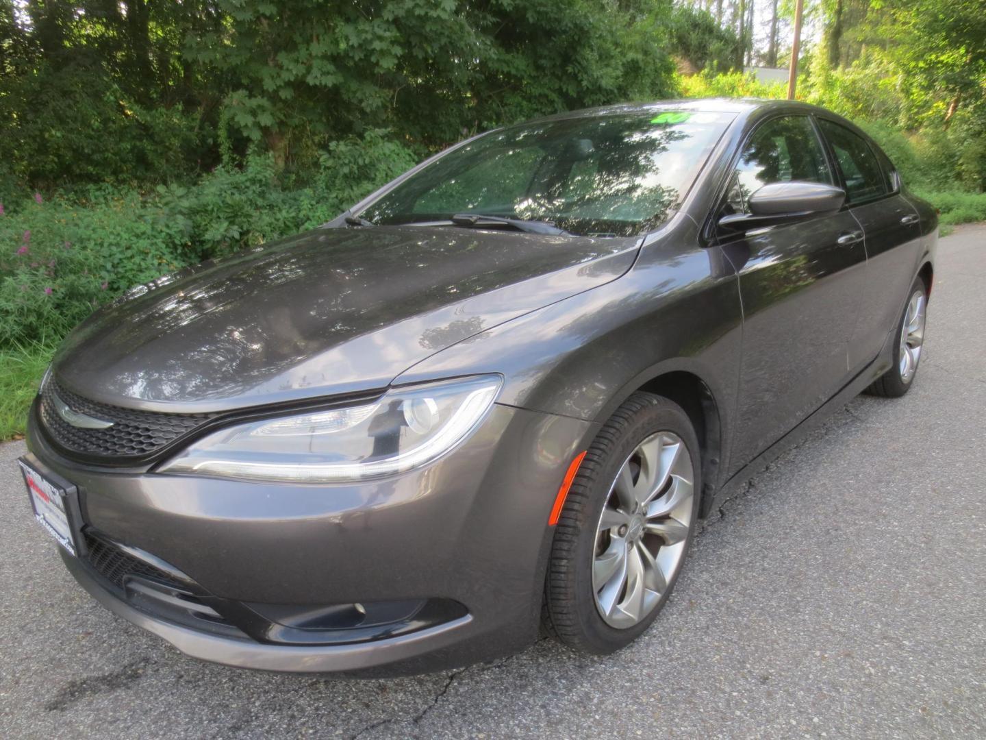 2016 Gray /Black Blue Chrysler 200 S (1C3CCCBB1GN) with an 2.4L L4 DOHC 16V engine, Automatic transmission, located at 270 US Route 6, Mahopac, NY, 10541, (845) 621-0895, 41.349022, -73.755280 - Photo#0