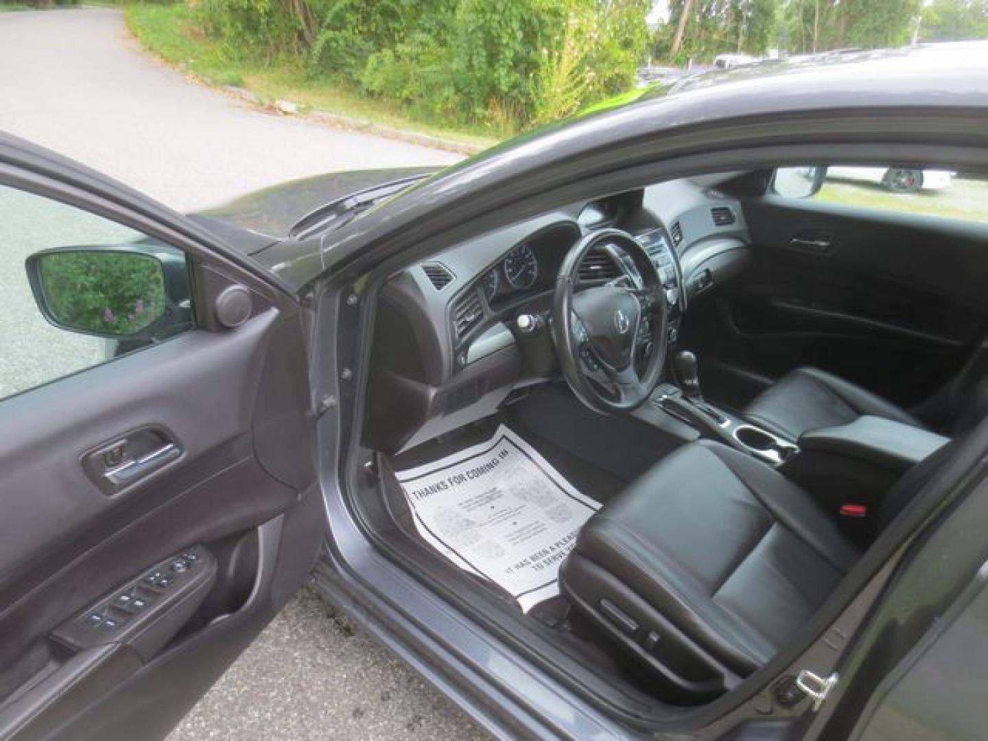 2017 Gray /Black Acura ILX AcuraWatch Plus Package (19UDE2F30HA) with an 2.0L L4 16V DOHC engine, Automatic transmission, located at 270 US Route 6, Mahopac, NY, 10541, (845) 621-0895, 41.349022, -73.755280 - Photo#6