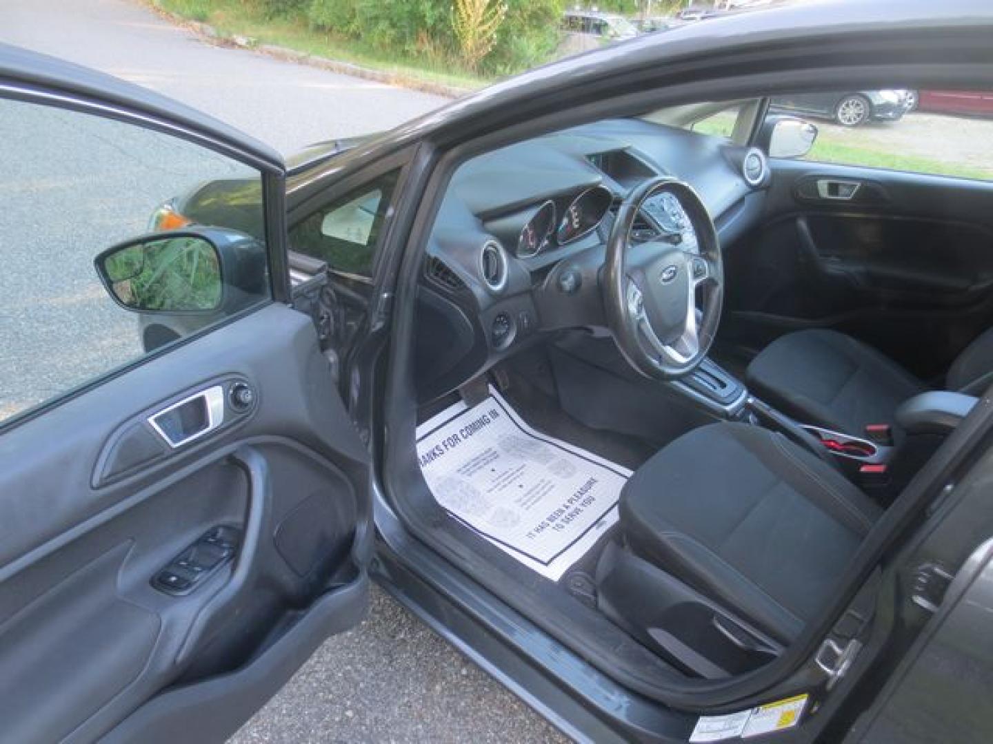 2016 Gray /Black Ford Fiesta SE (3FADP4BJ0GM) with an 1.6L L4 DOHC 16V engine, located at 270 US Route 6, Mahopac, NY, 10541, (845) 621-0895, 41.349022, -73.755280 - Photo#5