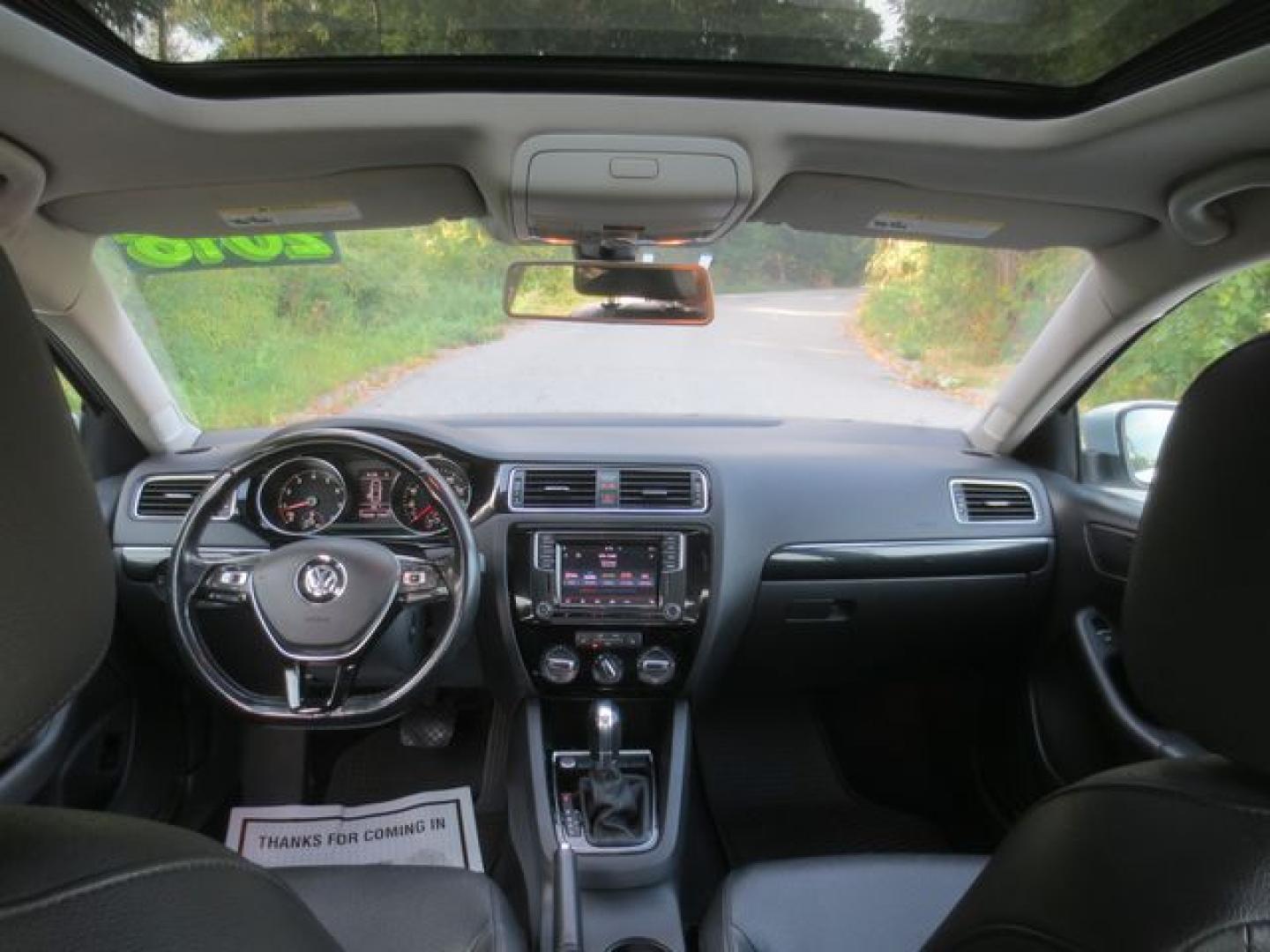 2016 Silver /Black Volkswagen Jetta SEL (3VWL17AJXGM) with an 1.8L L4 DOHC 20V engine, Automatic transmission, located at 270 US Route 6, Mahopac, NY, 10541, (845) 621-0895, 41.349022, -73.755280 - Photo#7