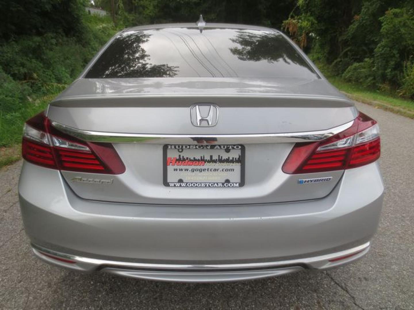 2017 Gray /Black Honda Accord Hybrid EX-L (JHMCR6F56HC) with an 2.0L L4 DOHC 16V HYBRID engine, Automatic transmission, located at 270 US Route 6, Mahopac, NY, 10541, (845) 621-0895, 41.349022, -73.755280 - Photo#5