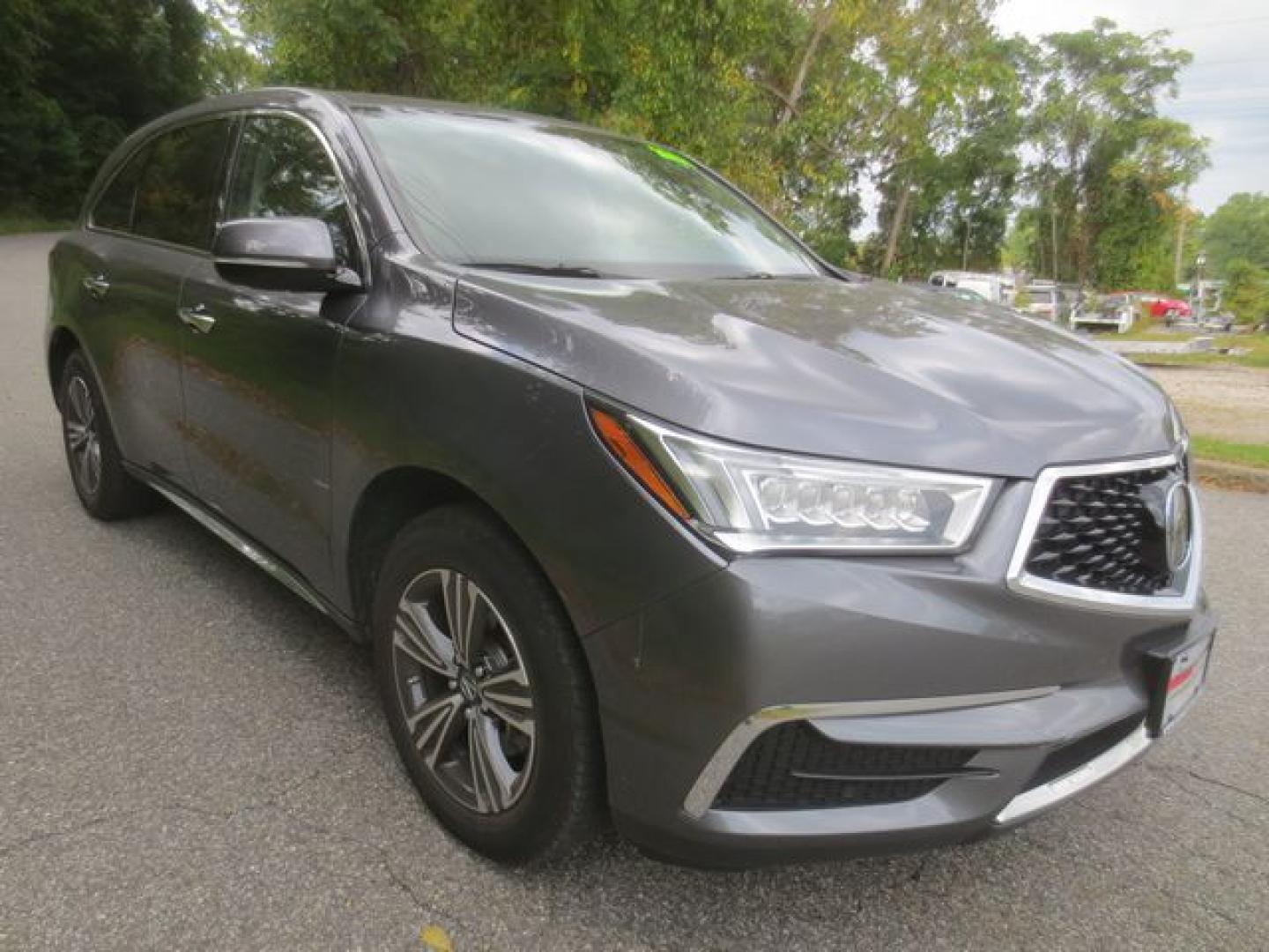 2018 Gray /Blacl Acura MDX SH (5J8YD4H36JL) with an 3.5L V6 SOHC 24V engine, Automatic transmission, located at 270 US Route 6, Mahopac, NY, 10541, (845) 621-0895, 41.349022, -73.755280 - Photo#1