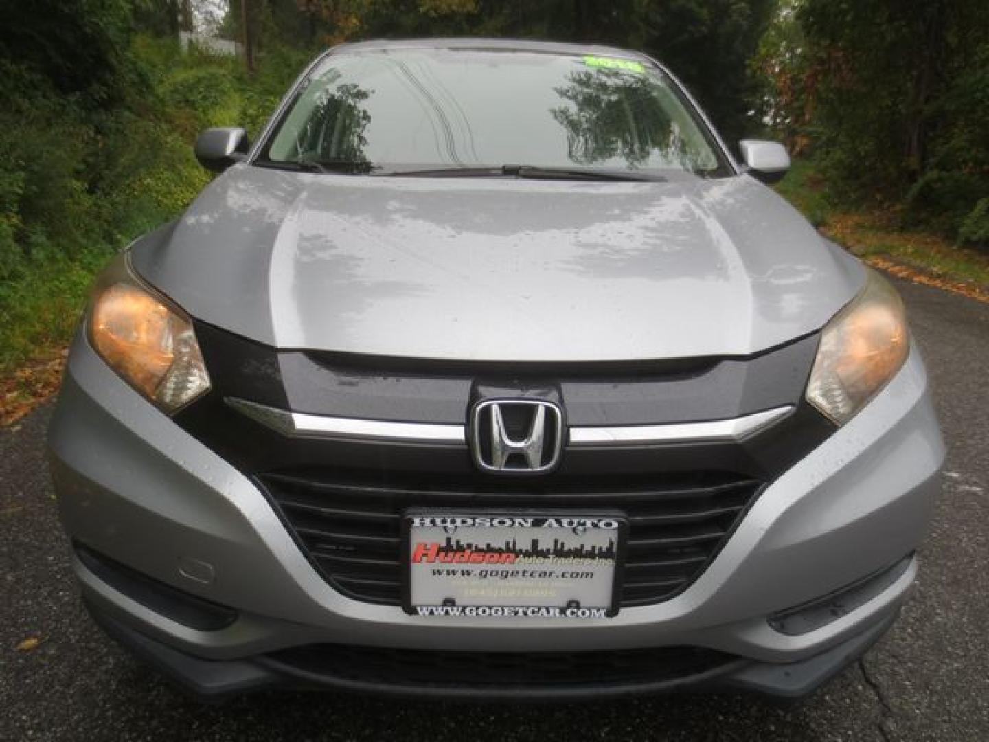 2018 Gray /Gray Honda HR-V LX (3CZRU6H31JG) with an 1.8L L4 DOHC 16V engine, Automatic transmission, located at 270 US Route 6, Mahopac, NY, 10541, (845) 621-0895, 41.349022, -73.755280 - Photo#2