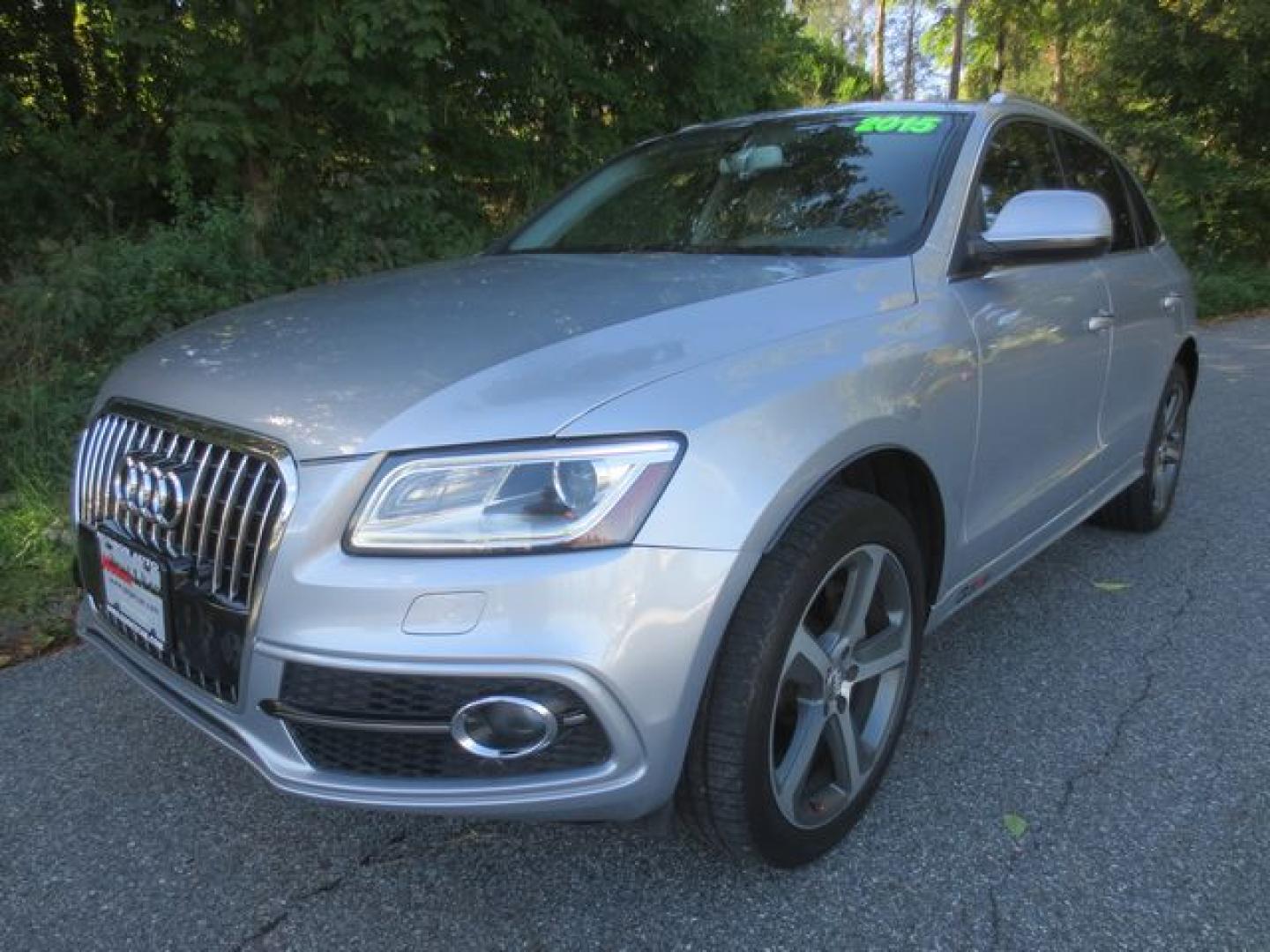 2015 Silver /Gray Audi Q5 3.0T Premium Plus S-Line (WA1DGAFP9FA) with an 3.0L V6 DOHC 24V SUPERCHARGED engine, 8-Speed Automatic transmission, located at 270 US Route 6, Mahopac, NY, 10541, (845) 621-0895, 41.349022, -73.755280 - Photo#0