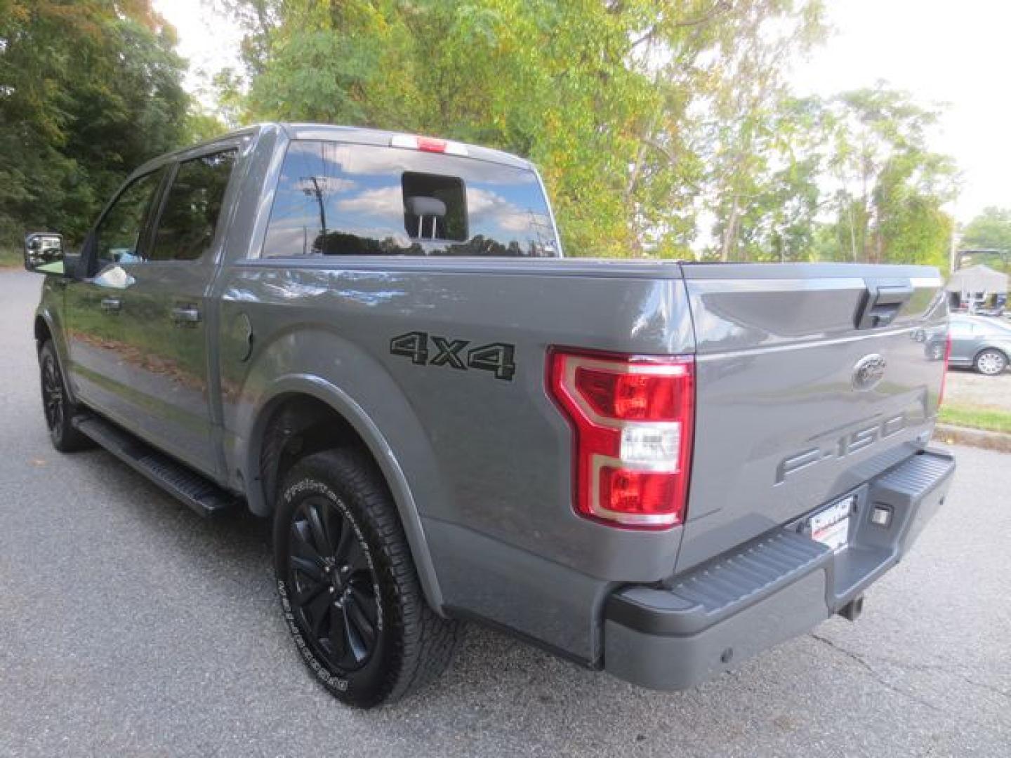 2020 Gray /Black Ford F-150 XLT SuperCrew 6.5-ft. Bed 4WD (1FTEW1EP3LF) with an 2.7L V6 DOHC 24V engine, 6A transmission, located at 270 US Route 6, Mahopac, NY, 10541, (845) 621-0895, 41.349022, -73.755280 - Photo#4