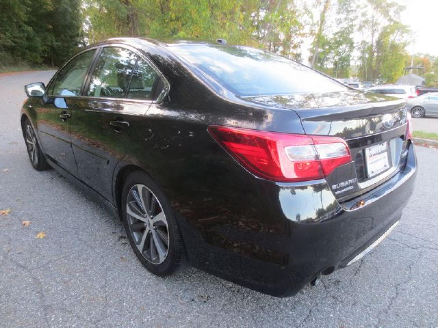 2015 Black /Black Subaru Legacy 2.5i Limited (4S3BNAL69F3) with an 2.5L H4 SOHC 16V engine, 6-Speed Automatic transmission, located at 270 US Route 6, Mahopac, NY, 10541, (845) 621-0895, 41.349022, -73.755280 - Photo#4