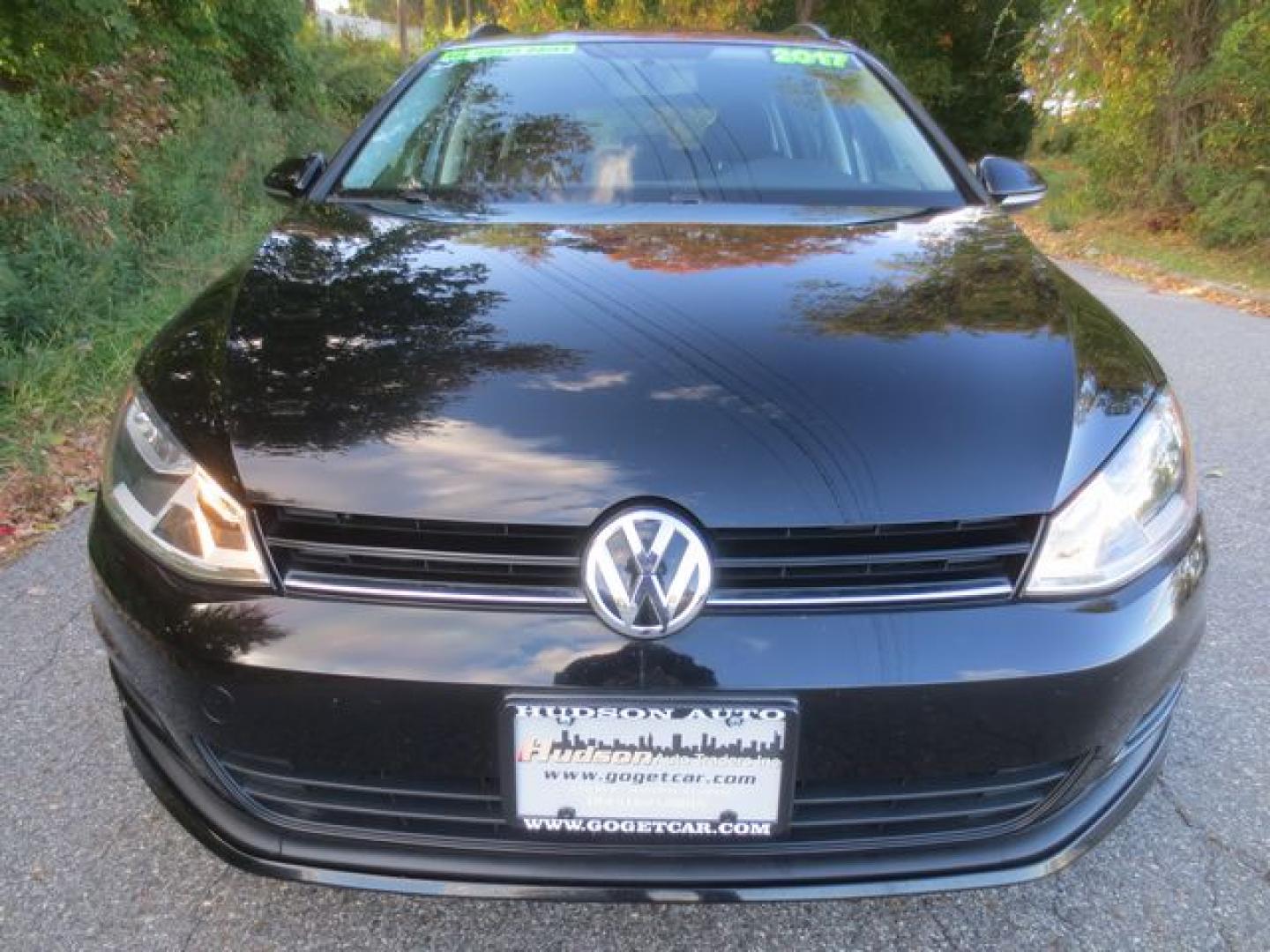 2017 Black /Black Volkswagen Golf SportWagen S (3VW017AU0HM) with an 1.8L L4 engine, Automatic transmission, located at 270 US Route 6, Mahopac, NY, 10541, (845) 621-0895, 41.349022, -73.755280 - Photo#2