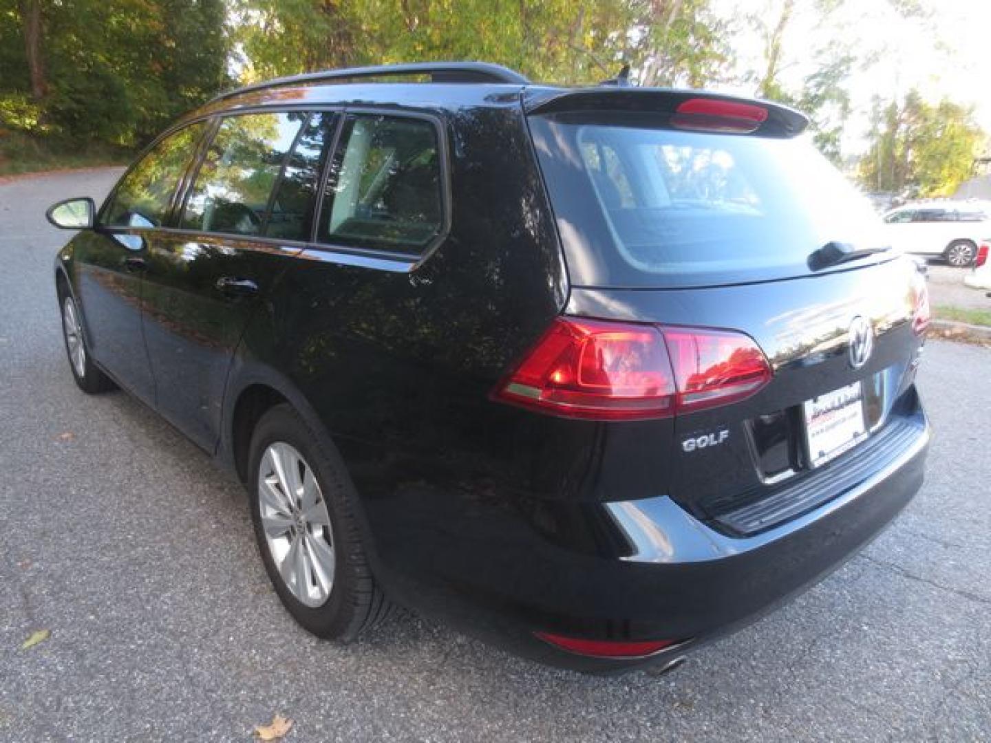 2017 Black /Black Volkswagen Golf SportWagen S (3VW017AU0HM) with an 1.8L L4 engine, Automatic transmission, located at 270 US Route 6, Mahopac, NY, 10541, (845) 621-0895, 41.349022, -73.755280 - Photo#4