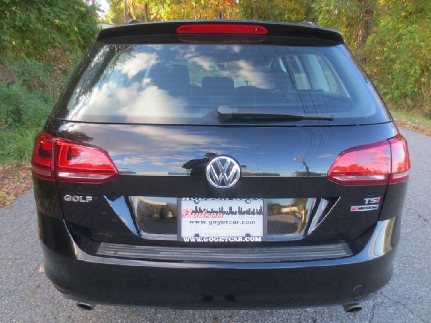 2017 Black /Black Volkswagen Golf SportWagen S (3VW017AU0HM) with an 1.8L L4 engine, Automatic transmission, located at 270 US Route 6, Mahopac, NY, 10541, (845) 621-0895, 41.349022, -73.755280 - Photo#5