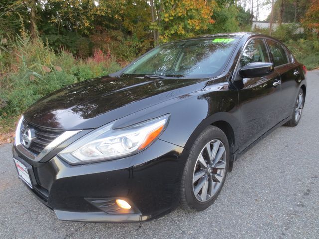 photo of 2017 Nissan Altima 2.5 S