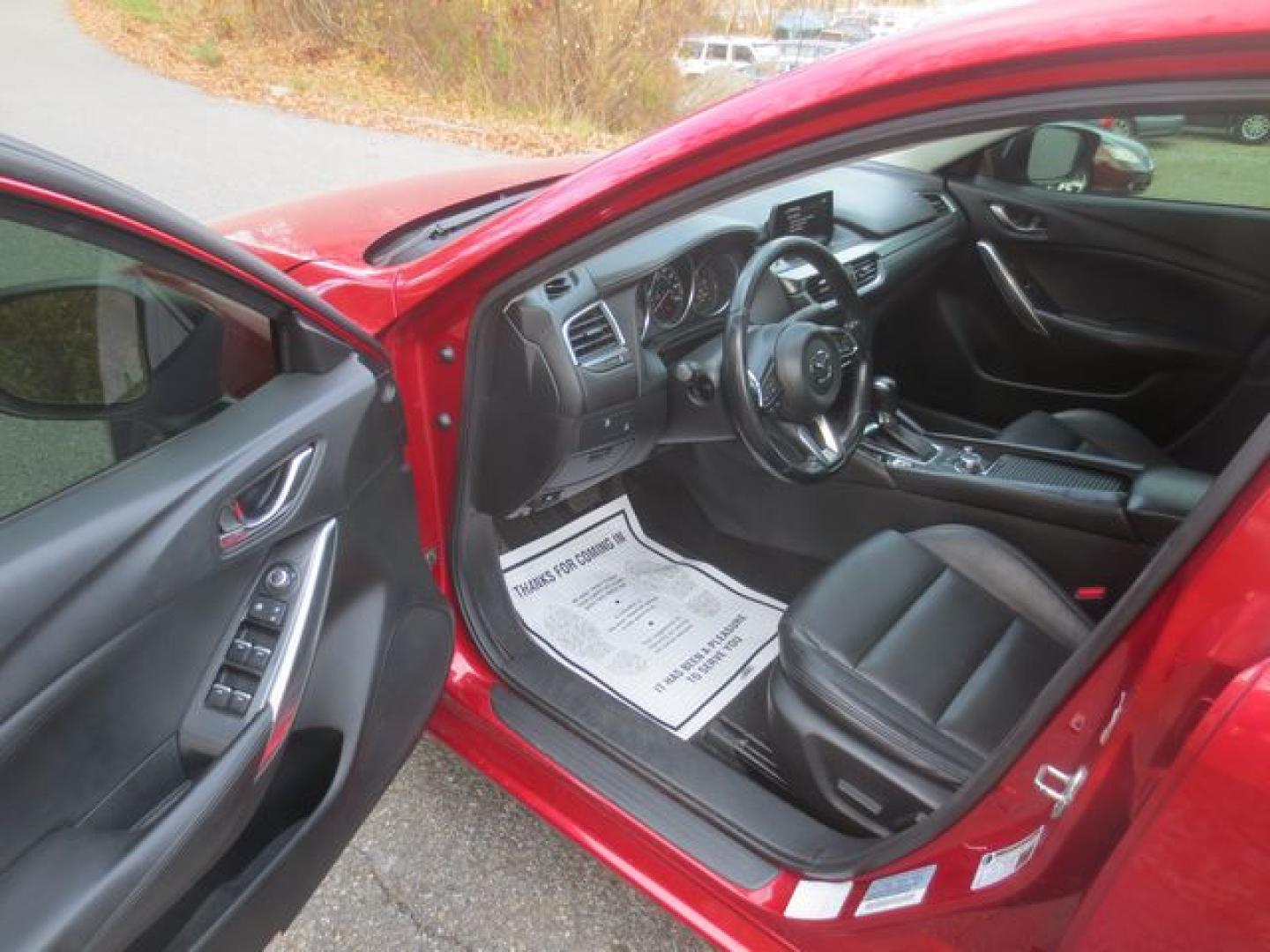 2017 Red /Black Mazda Mazda6 Touring (JM1GL1V56H1) with an 2.5L L4 DOHC 16V engine, Automatic transmission, located at 270 US Route 6, Mahopac, NY, 10541, (845) 621-0895, 41.349022, -73.755280 - Photo#6