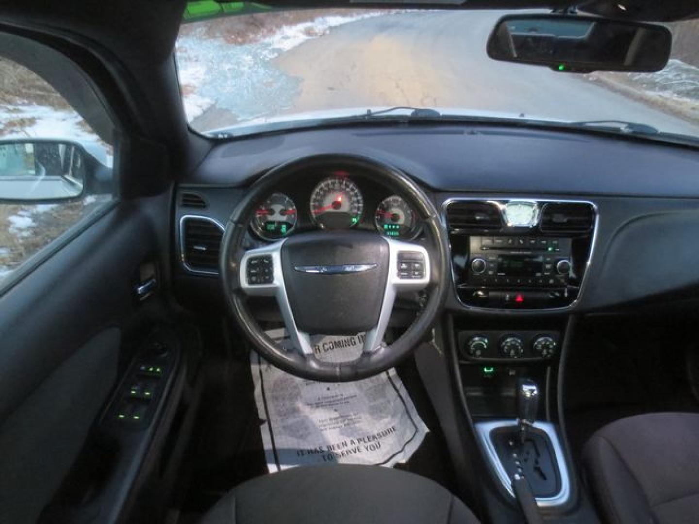 2012 White /Black Chrysler 200 Touring (1C3CCBBB6CN) with an 2.4L L4 DOHC 16V engine, 6-Speed Automatic transmission, located at 270 US Route 6, Mahopac, NY, 10541, (845) 621-0895, 41.349022, -73.755280 - Photo#8