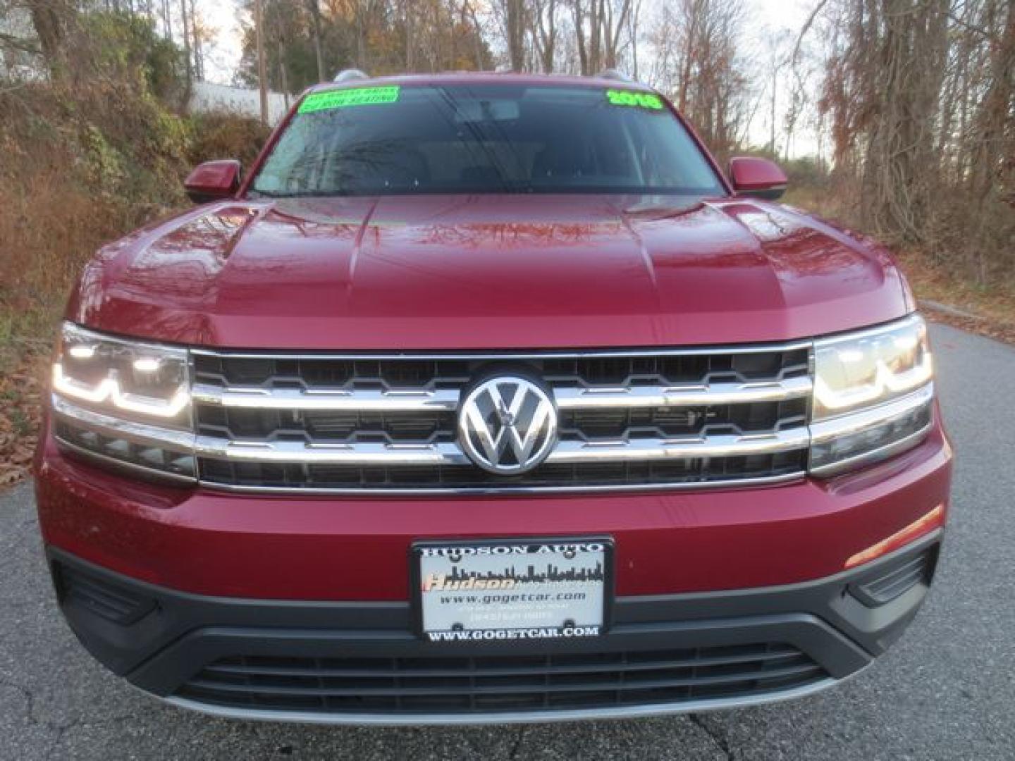 2018 Red /Black Volkswagen Atlas V6 S AWD (1V2GR2CAXJC) with an 3.6L V6 DOHC 24V engine, 8A transmission, located at 270 US Route 6, Mahopac, NY, 10541, (845) 621-0895, 41.349022, -73.755280 - Photo#2