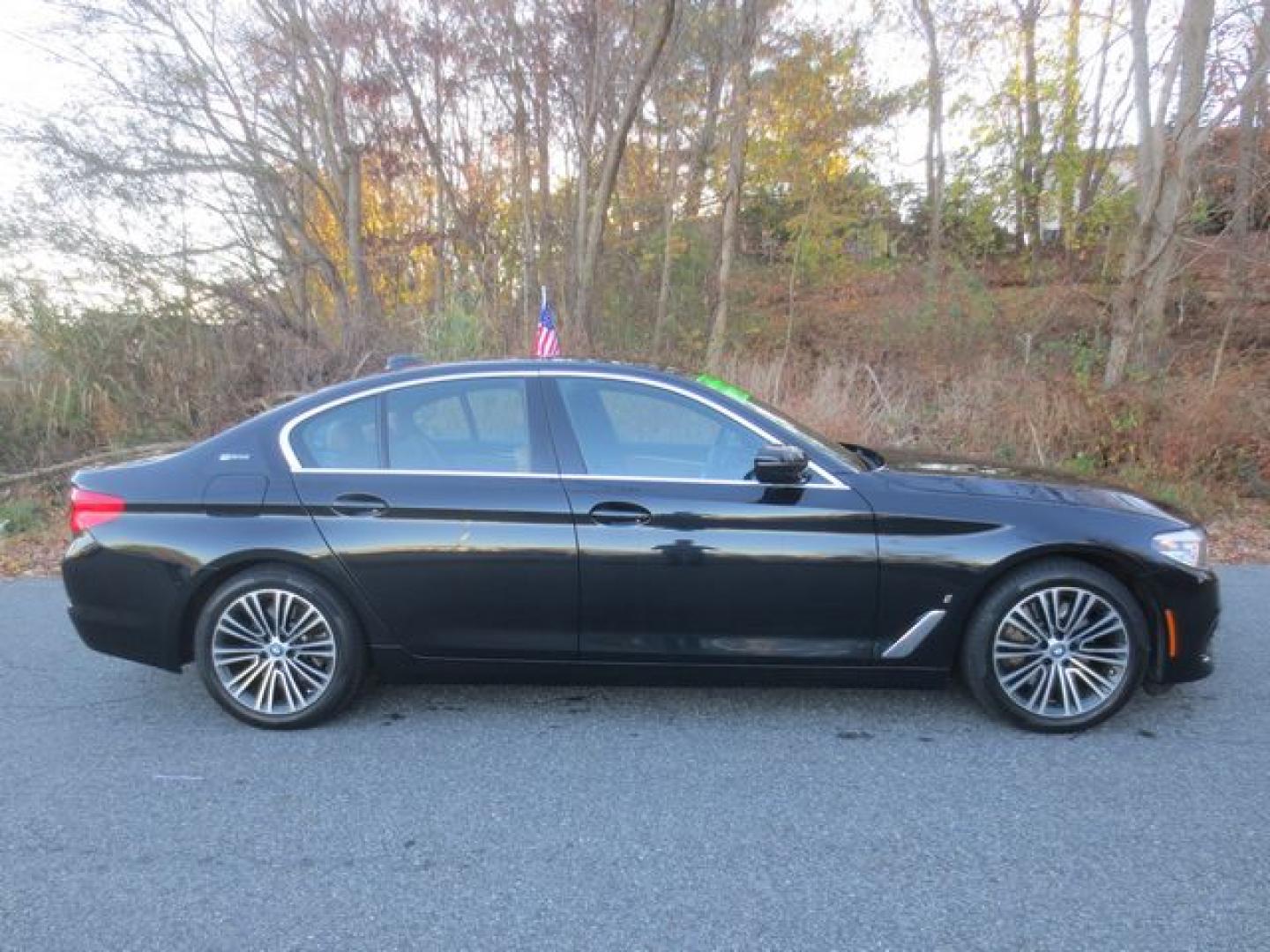 2019 Black /Saddle BMW 5-Series 530e xDrive iPerformance (WBAJB1C54KB) with an 2.0L L4 DOHC 16V TURBO HYBRID engine, 8A transmission, located at 270 US Route 6, Mahopac, NY, 10541, (845) 621-0895, 41.349022, -73.755280 - Photo#11