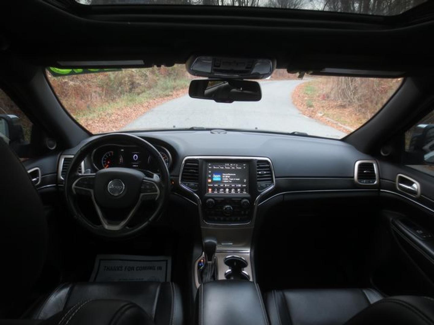 2016 Gray /Black Jeep Grand Cherokee Limited (1C4RJFBG7GC) with an 3.6L V6 DOHC 24V engine, Automatic 8 Speed transmission, located at 270 US Route 6, Mahopac, NY, 10541, (845) 621-0895, 41.349022, -73.755280 - Photo#7