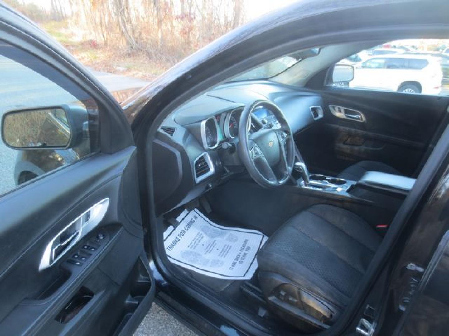 2015 Black /Black Chevrolet Equinox LS (2GNFLEEK1F6) with an 2.4L L4 DOHC 16V FFV engine, 6-Speed Automatic transmission, located at 270 US Route 6, Mahopac, NY, 10541, (845) 621-0895, 41.349022, -73.755280 - Photo#5