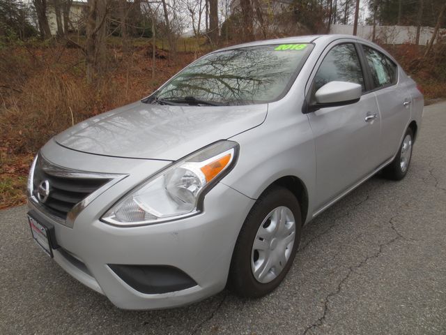 photo of 2018 Nissan Versa 1.6 SL Sedan