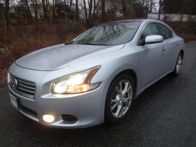 photo of 2014 Nissan Maxima SV PREMIUM