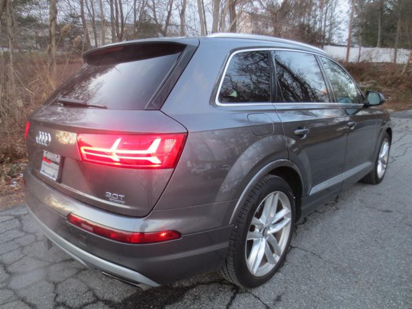 2018 Gray /Gray Audi Q7 Prestige (WA1VAAF73JD) with an 3.0L V6 DOHC 24V TURBO engine, Automatic 8 Speed transmission, located at 270 US Route 6, Mahopac, NY, 10541, (845) 621-0895, 41.349022, -73.755280 - Photo#3