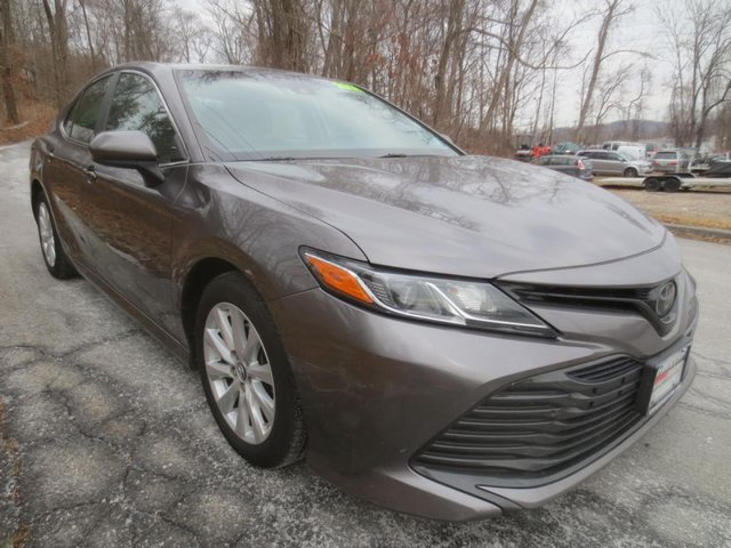 2018 Gray /Gray Toyota Camry LE (4T1B11HK8JU) with an 2.5L L4 DOHC 16V engine, Automatic transmission, located at 270 US Route 6, Mahopac, NY, 10541, (845) 621-0895, 41.349022, -73.755280 - Photo#1