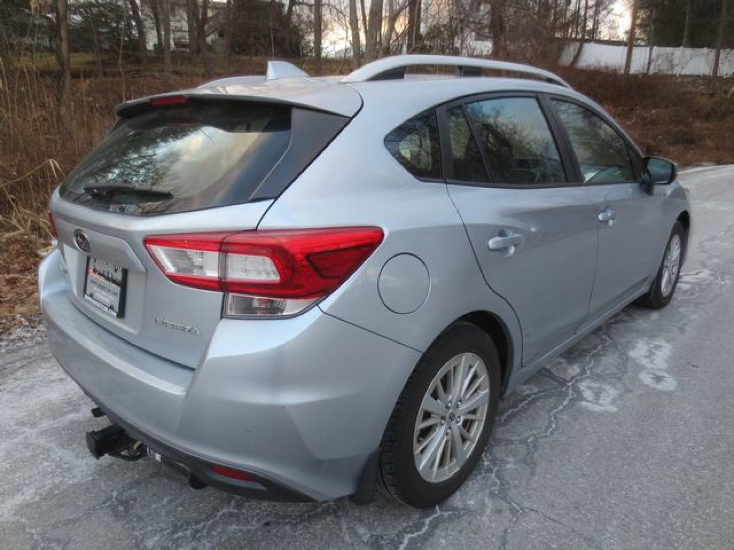 2018 Silver /Black Subaru Impreza Premium (4S3GTAB63J3) with an 2.0L H4 DOHC 16V engine, Automatic transmission, located at 270 US Route 6, Mahopac, NY, 10541, (845) 621-0895, 41.349022, -73.755280 - Photo#3