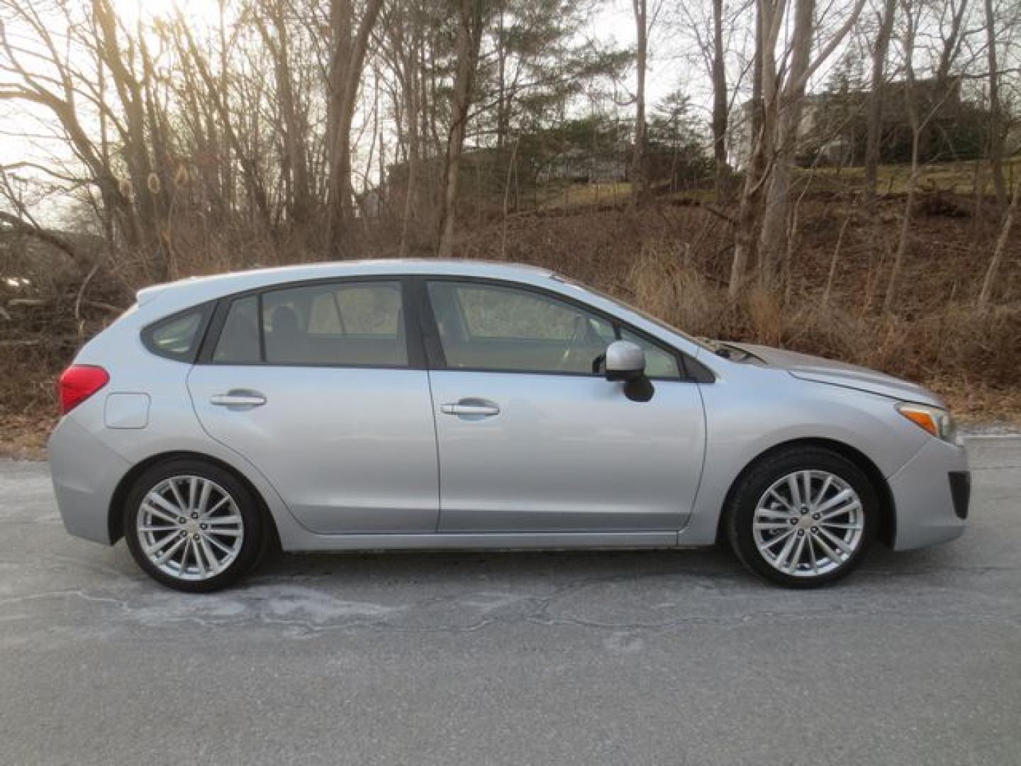 2013 Silver /Black Subaru Impreza Premium Plus (JF1GPAD61D2) with an 2.0L H4 DOHC 16V engine, Automatic transmission, located at 270 US Route 6, Mahopac, NY, 10541, (845) 621-0895, 41.349022, -73.755280 - Photo#9